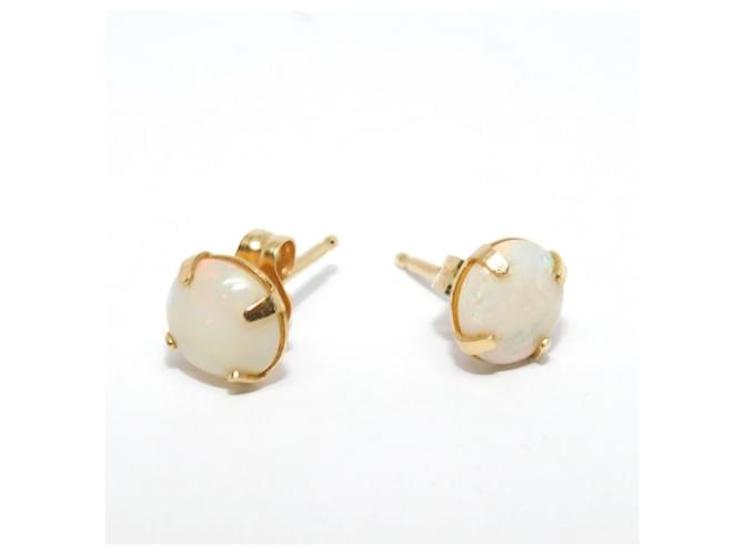 Autre Marque Gold stud earrings with Opals White Multiple colors Cream Eggshell Yellow gold  ref.698634
