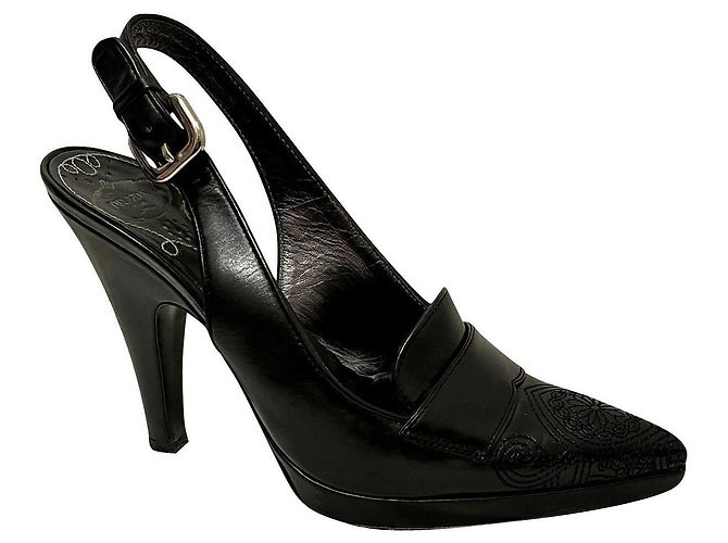 Escarpins Prada Daisy en cuir brodé noir
