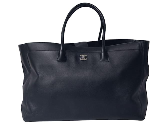 Chanel Cerf Executive Tote Bag in Black Calfskin Leather Pony-style calfskin  ref.698920