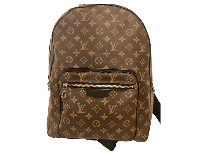 Slender Louis Vuitton JOSH backpack. Brown