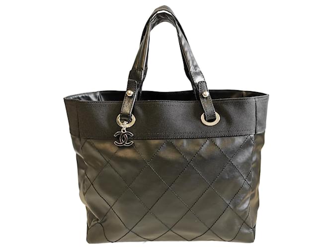 Chanel Biarritz Tote Bag Black Leather  ref.700449