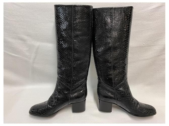 Chanel bottes Python Noir  ref.701902