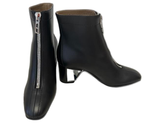 Hermès HERMES: T boots. 35.5/36 Black Leather  ref.701946