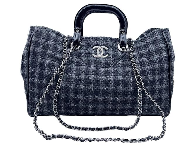 Chanel-Einkaufstasche Grau Wolle  ref.702938