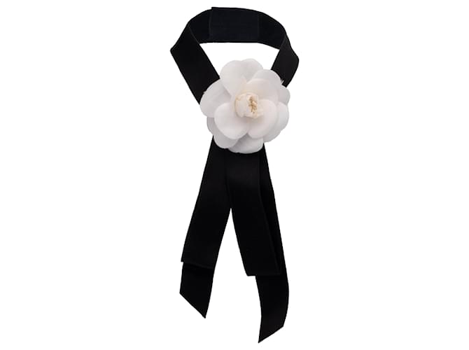Chanel Camelia Accessory Black White Silk  ref.703373