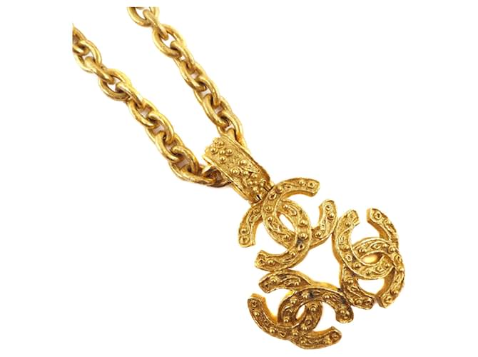 Chanel Triple coco Necklace Golden Gold-plated  ref.703586