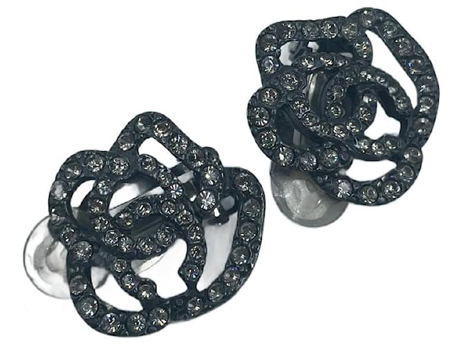 Silver-Toned Chanel Flower CC Earrings Silvery Metal  ref.705929