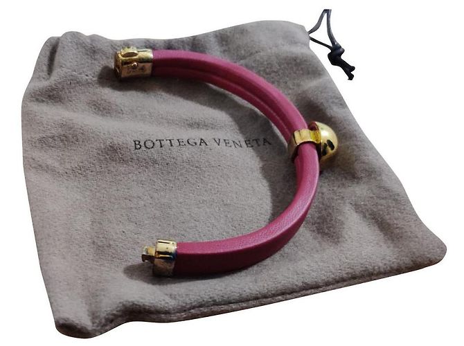 Bottega Veneta Pulseira de couro vermelho e dourado Bordeaux