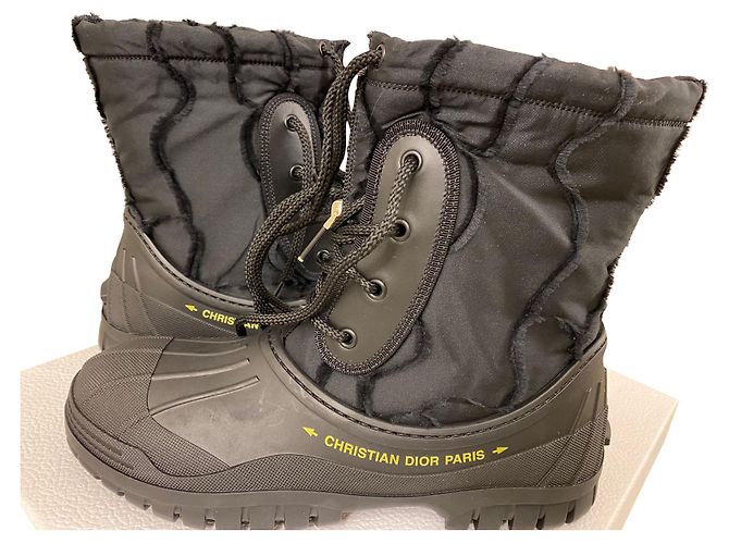 Christian Dior Botas de nieve negras de goma Negro