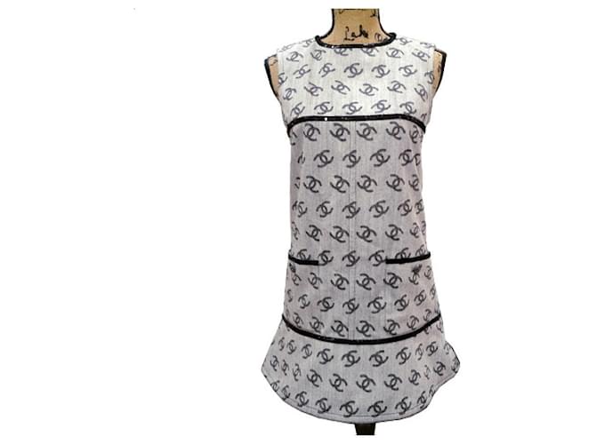 * Chanel-MB103 Kleid mit Coco-Mark-Logo 38 Baumwoll-Jacquard × Pailletten Grau × Schwarz Gebrauchte ärmellose einteilige Oberteile Damen Baumwolle  ref.707086