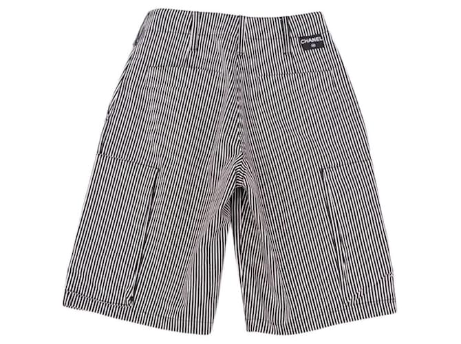 * Pantalones Chanel 08C Coco Mark Shorts Half Pants Hickory Striped Bottoms Negro/Blanco Tamaño 34 (S equivalente) Algodón Poliuretano  ref.707157