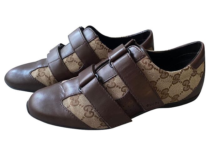 Gucci Basket. taille officielle 36, Convient 37. Marron