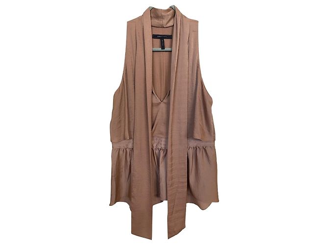 Bcbg Max Azria Celline Ärmelloses Peplum Top mit Bindekragen Haselnuss