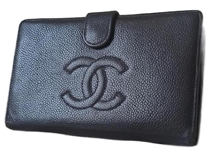 Chanel carteras Negro Cuero  ref.707985