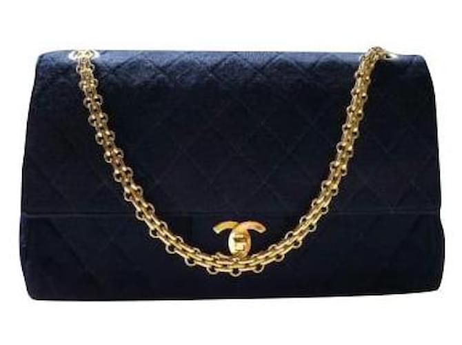 True Chanel Collectors Item! Chanel Early 1980’s Vintage Medium Timeless Classic lined Flap Quilted Cotton Jersey Flap Bag in Navy Blue with Burgundy Leather Interior  ref.708077