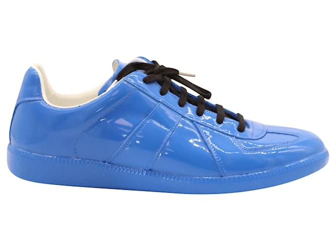 Maison Martin Margiela Tênis cano baixo réplica Maison Margiela em couro envernizado azul  ref.709690