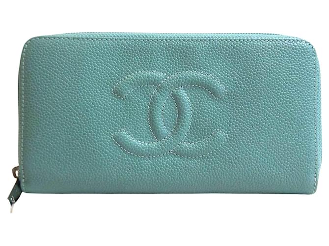 Chanel Green Leather  ref.710324