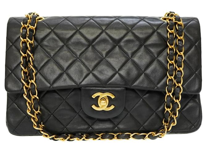 Classique Chanel Timeless Cuir Noir  ref.710355