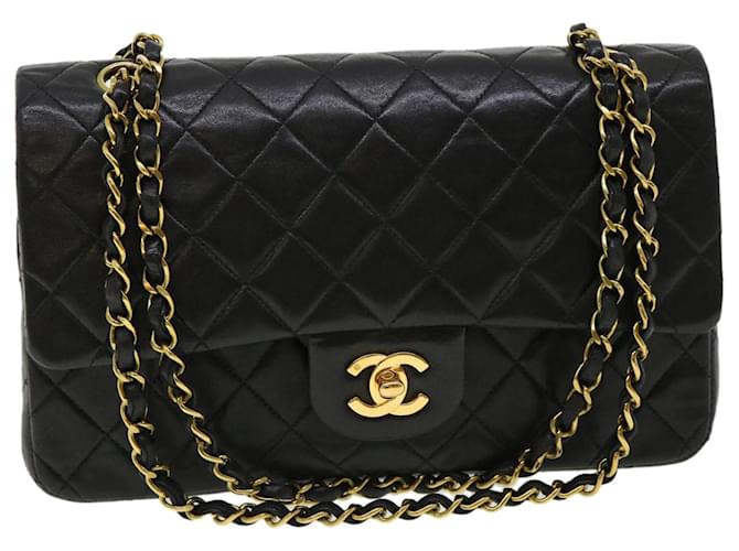 Chanel Matelassé 25 Turn Lock Chain Shoulder Bag Lamb Skin Black CC Auth 32794a  ref.710530