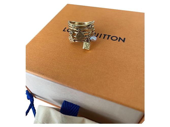 Anillo Louis Vuitton Oro Amarillo