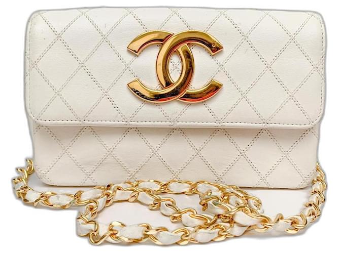 Chanel Vintage Chanel White Leather Mini Shoulder Flap Bag