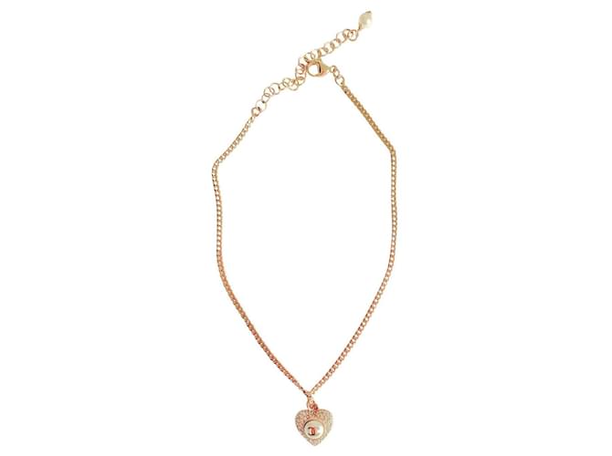 Novo colar de coração Chanel Dourado Metal  ref.711790