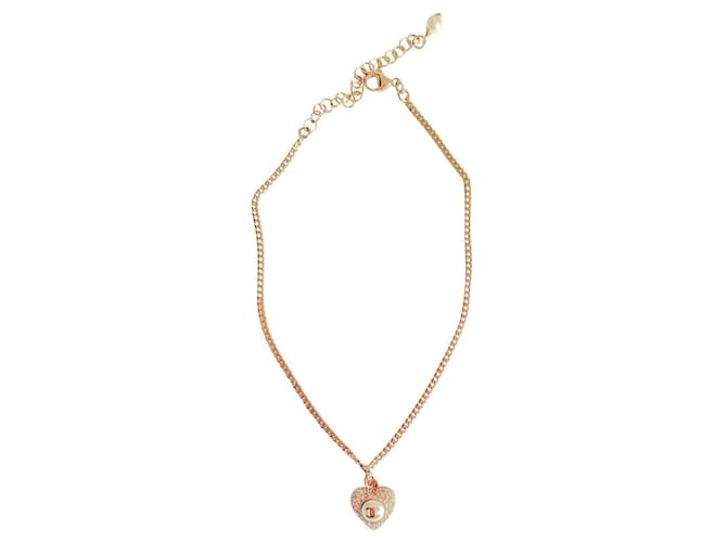 New Chanel heart necklace Golden Metal  ref.711790