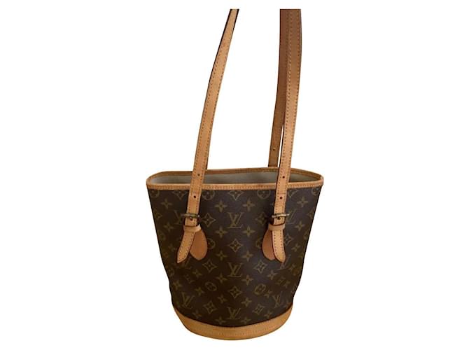 Louis Vuitton Bag PM bucket vuitton Brown Leather  ref.711825