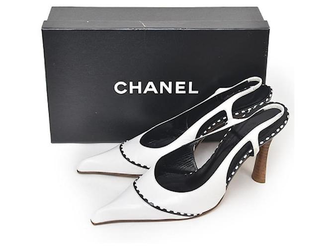 *CHANEL coco mark heel back sling pumps White Leather  ref.712503
