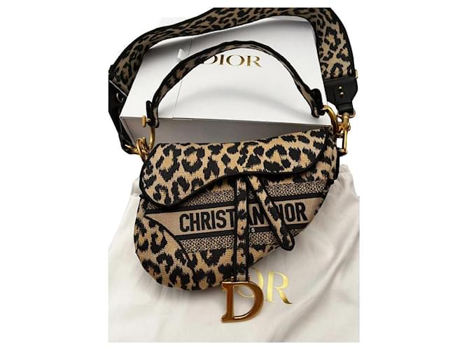 Christian Dior, Bolsa Dior SADDLE bordado leopardo Mizza grande modelo novo luxo Preto Lona Pano  ref.712943