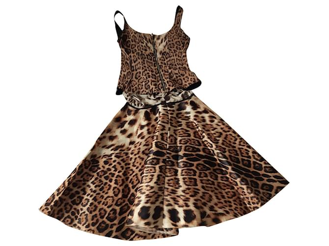 Roberto Cavalli Skirt suit Black Leopard print Polyamide Lycra  ref.713891