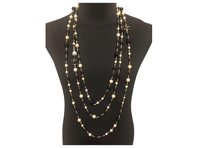 CHANEL CHANEL Long Necklace A22S Gold Plated pearl rhinestone White Used  GHW CC ｜Product Code：2104102193931｜BRAND OFF Online Store