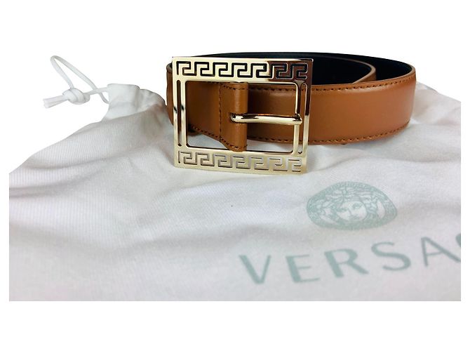 Ceinture Versace Marron en Cuir avec Boucle Dorée 75 cm
