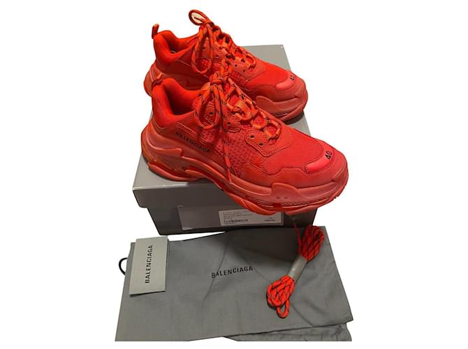 Balenciaga Triple s Polyester Rouge  ref.714541