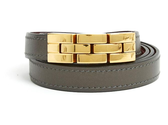 Cartier CINTO COM FIVELA DOURADA TANQUE AJUSTÁVEL Dourado
