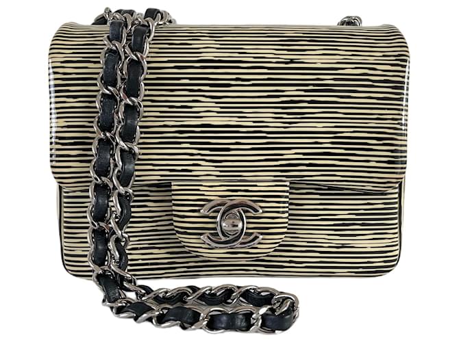Timeless Chanel square mini vintage crossbody patent leather striped black yellow  ref.717148
