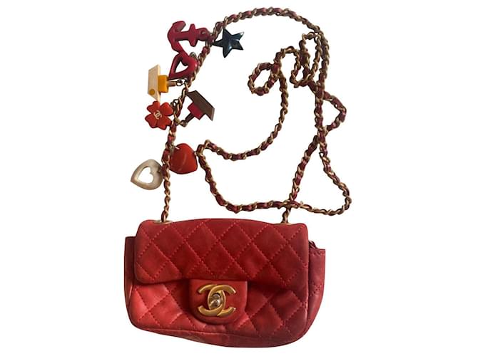 Chanel Handbags Red Leather  ref.717792