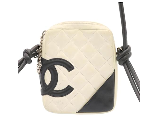 Chanel Cambon Line Multiple colors Leather  ref.718315