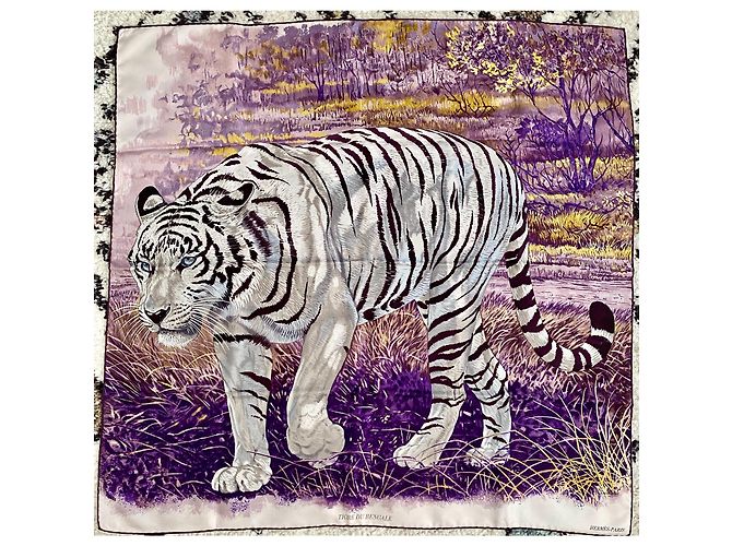 Hermès Cachecol quadrado HERMES ''Bengal upperr'' ( raro ) Roxo