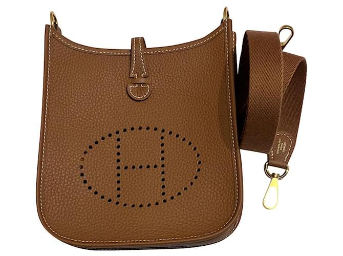Evelyne Hermès Handbags Brown Yellow Gold hardware Leather  ref.720837