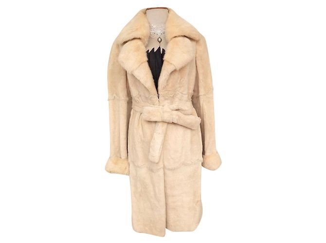 Autre Marque Casaco Longo Mink com Cinto Cru