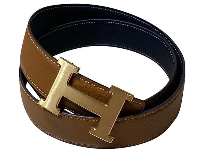 empeñar canal llevar a cabo Cinturón Hermès REVERSIBLE “H” de cuero con hebilla en dorado 18K Negro  ref.721155 - Joli Closet