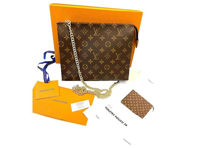 Louis Vuitton Pochette 26 Brown Cloth ref.721219 - Joli Closet