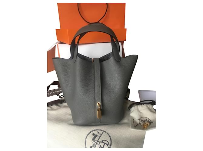 Hermes Picotin 22 in Taurillon Clemence 18 Etoupe Leather