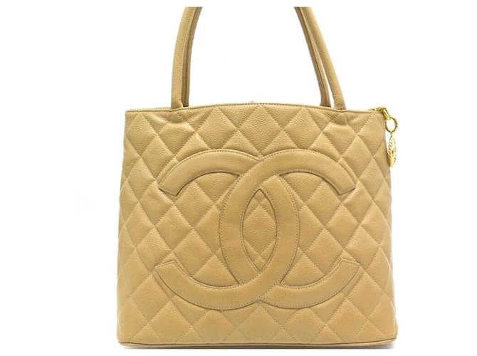 Medaillon CHANEL CABAS SHOPPING MEDALLION BROWN QUILTED LEATHER HAND BAG  ref.902115 - Joli Closet