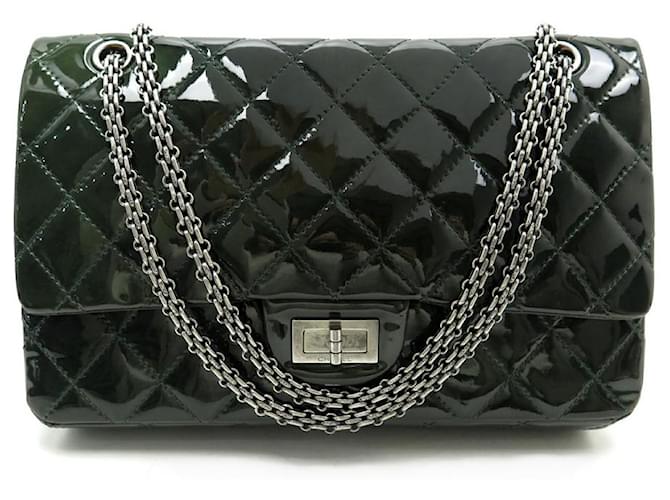 CHANEL MAXI HANDBAG 2.55 GREEN QUILTED PATENT LEATHER PURSE SHOULDER STRAP Khaki  ref.721961