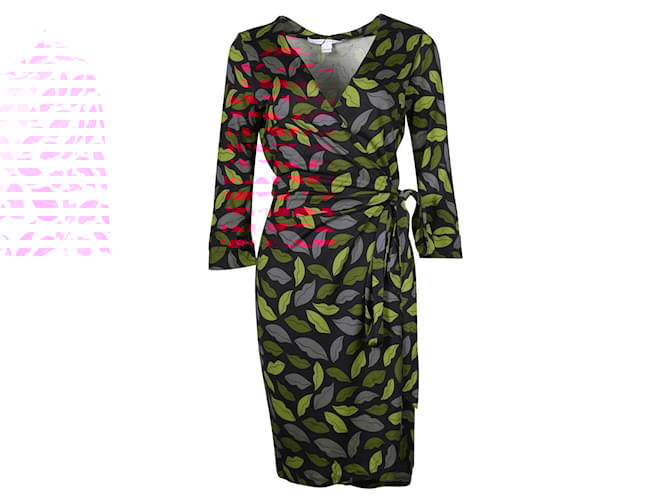 【即発】New Julian Two チェーン柄 DIan von Furstenberg Julian Silk Jersey Wrap Dress – Diane von Furstenberg