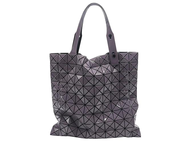 Bao Bao Issey Miyake bag  Bao bao issey miyake, How to wear, Issey miyake