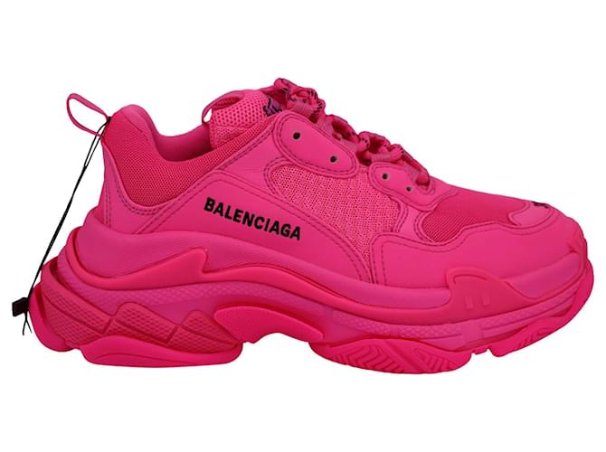 Balenciaga Triple S Sneakers in Fluo Pink Polyurethane Plastic ref