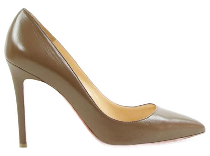 Christian Louboutin pumps 37 Brown Leather  ref.724798